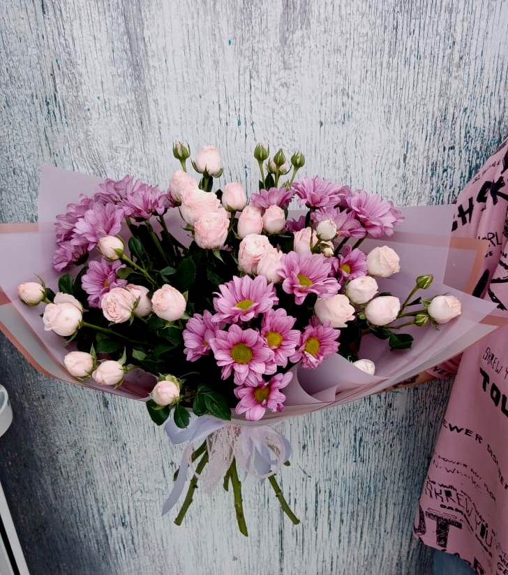 Букет цветов из: Розы и Хризантемы в Новосолдатке