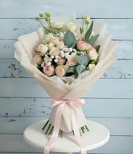 Букет цветов из:  Розы и Лизиантусы в Новосолдатке