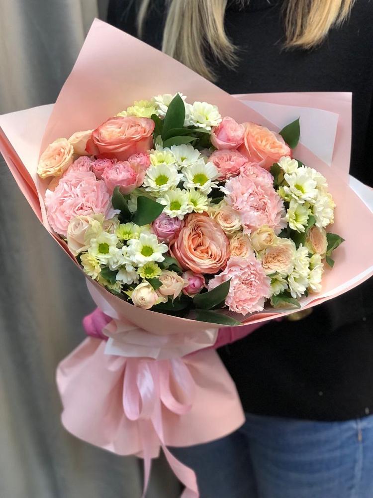 Букет цветов из: Гвоздики, Розы и Хризантемы в Новосолдатке