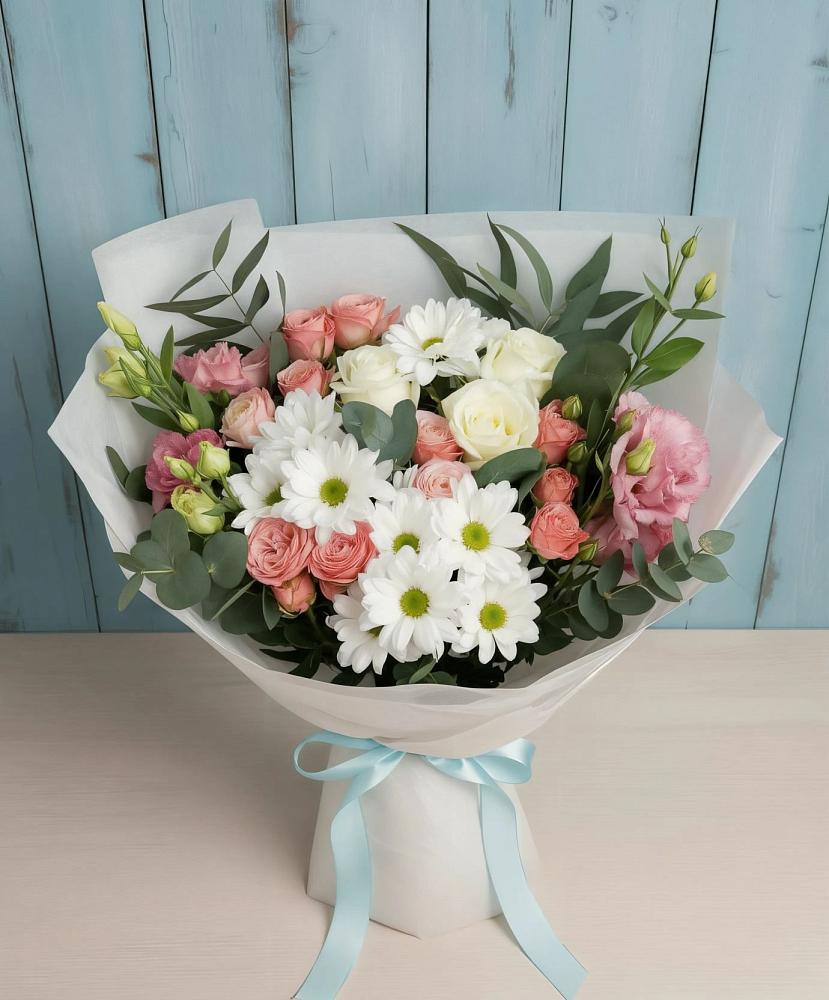 Букет цветов из: Розы, Лизиантусы и Хризантемы в Новосолдатке