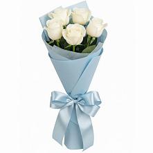 Букет 5 Белых роз Проуд в Новосолдатке