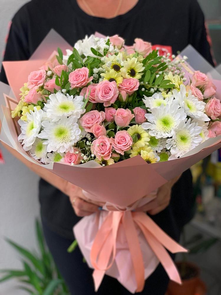 Букет цветов из: Розы и Хризантемы в Новосолдатке