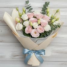 Букет цветов из:  Лизиантусы в Новосолдатке