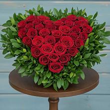 Цветочная композиция из Розы в виде сердца в Новосолдатке