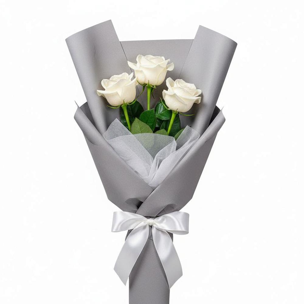Букет 3 белые розы в Новосолдатке